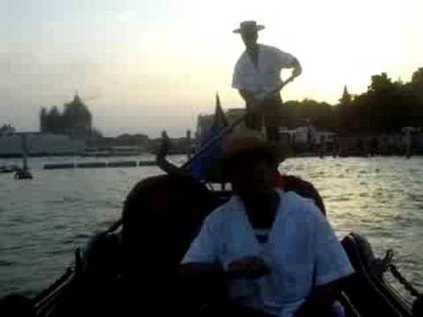 Gondoliers in Venice for Obama